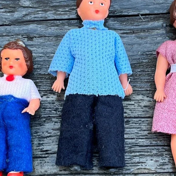 Vintage 1960's Ari Germany Dollhouse Family Rubber Dolls Mother Father Children - Picture 5 of 15